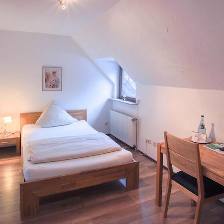 Hotel Ovelgoenner Hof Buxtehude Buitenkant foto