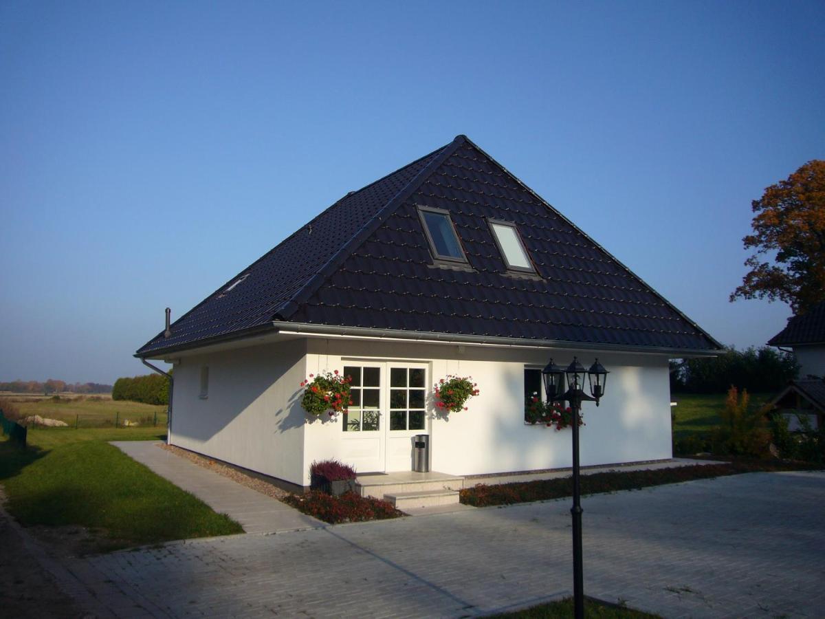 Hotel Ovelgoenner Hof Buxtehude Buitenkant foto